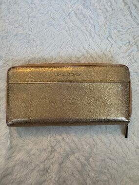 Michael Kors | Shimmering Gold Continental Wallet